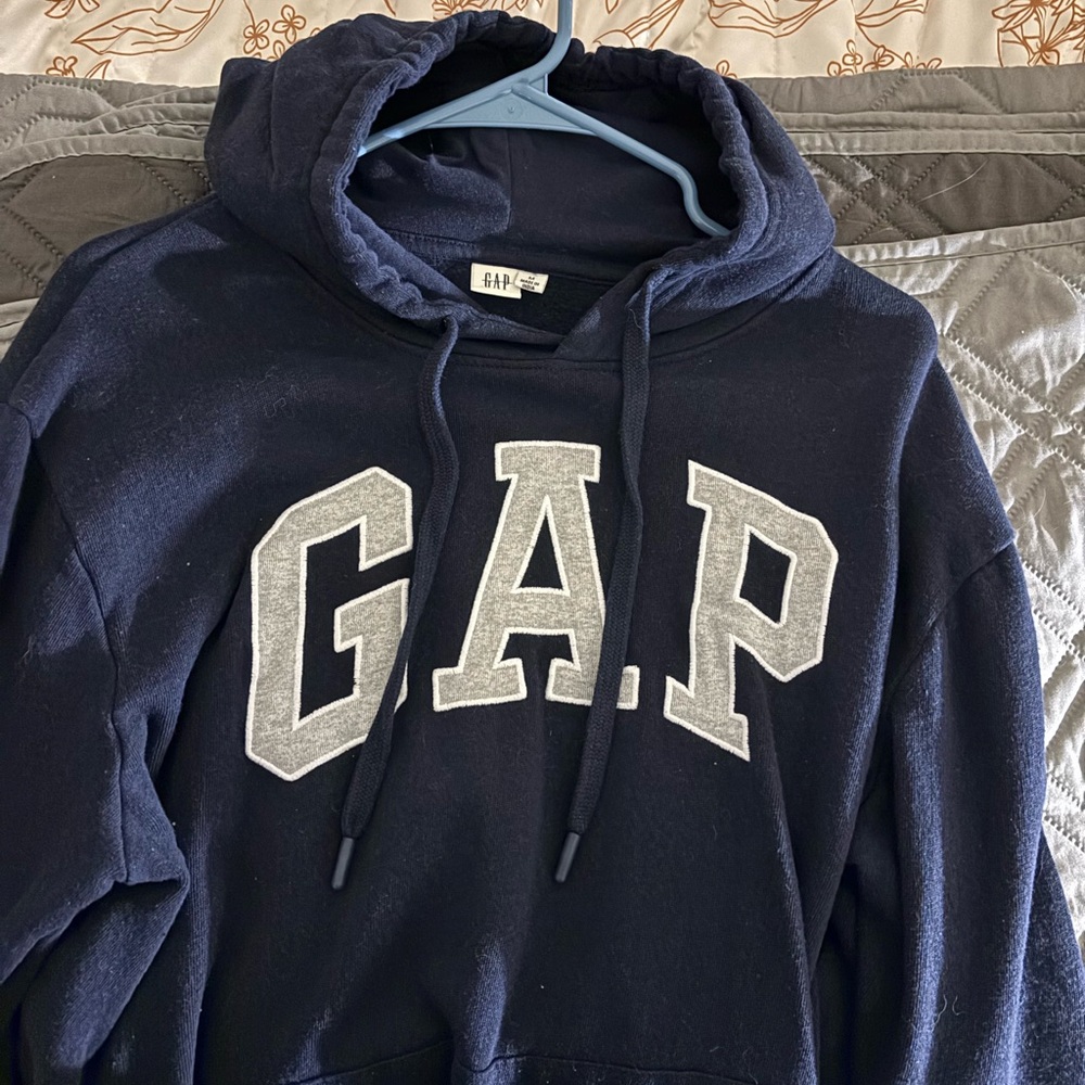 GAP Men's Navy Blue Hoodie